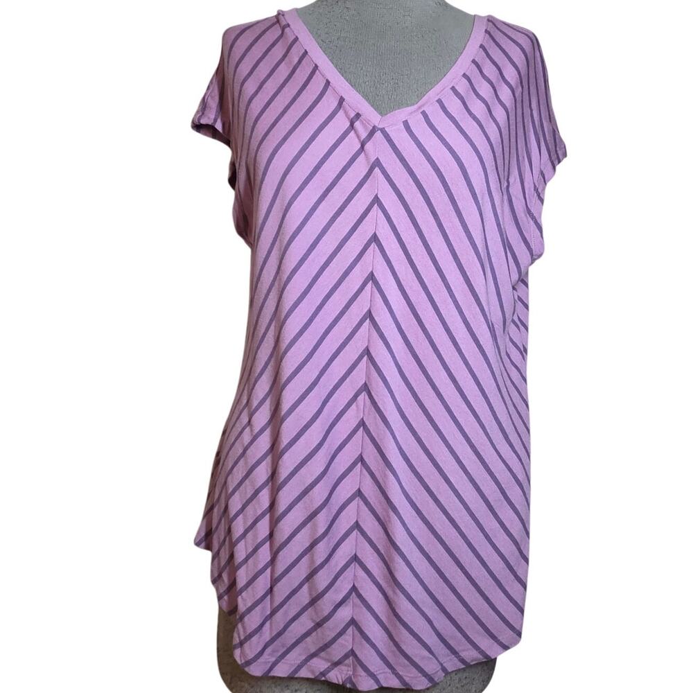 Purple Striped V Neck Tee Size Petite Large